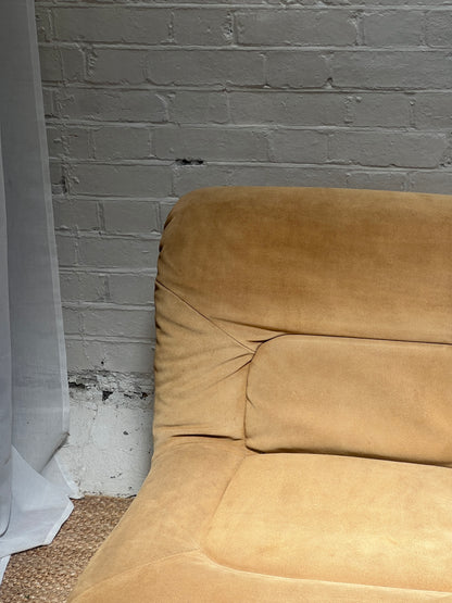 70S CREAM SUEDE MODULAR LOUNGE CHAIR – ONE