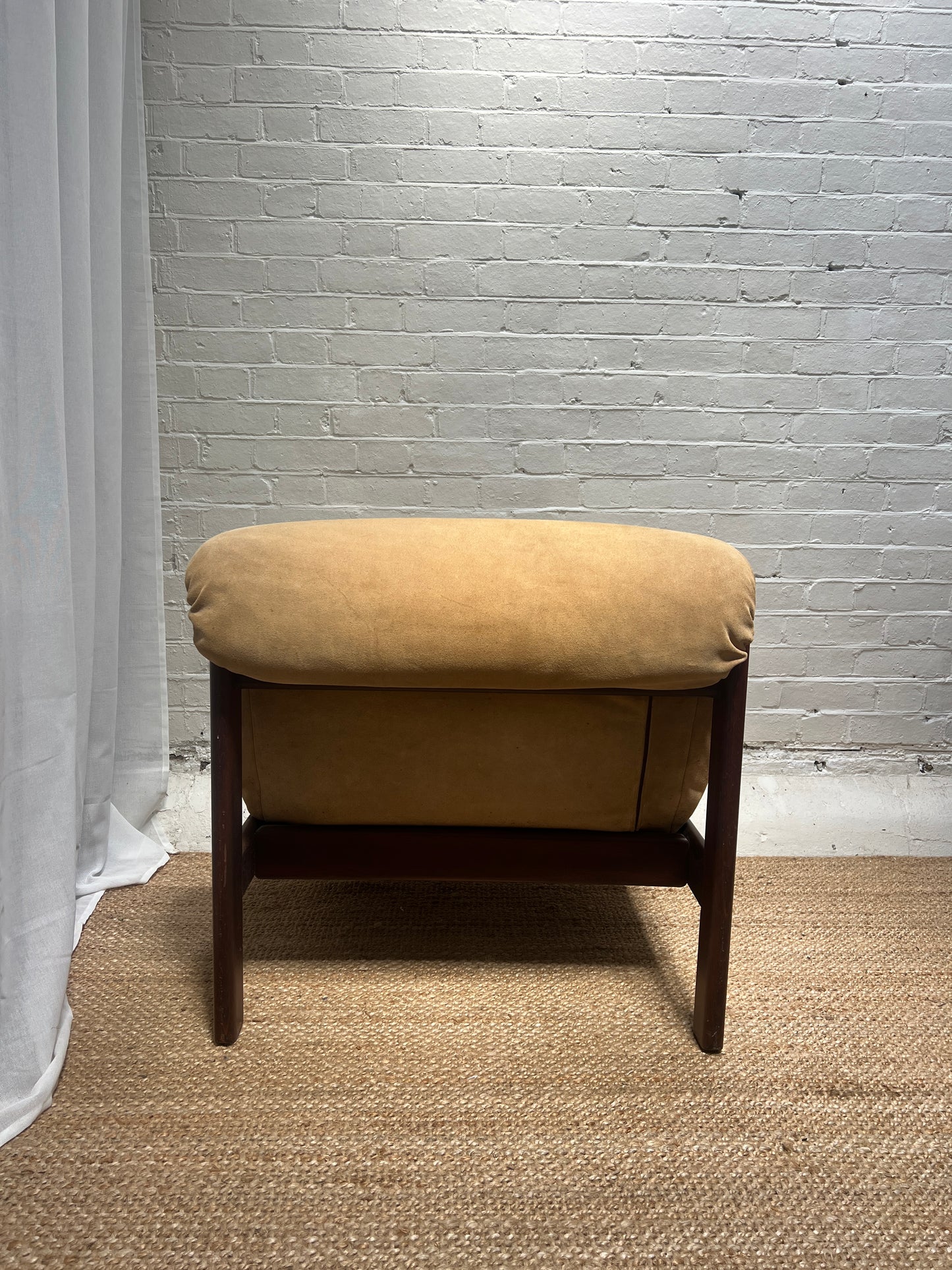 70S CREAM SUEDE MODULAR LOUNGE CHAIR – ONE