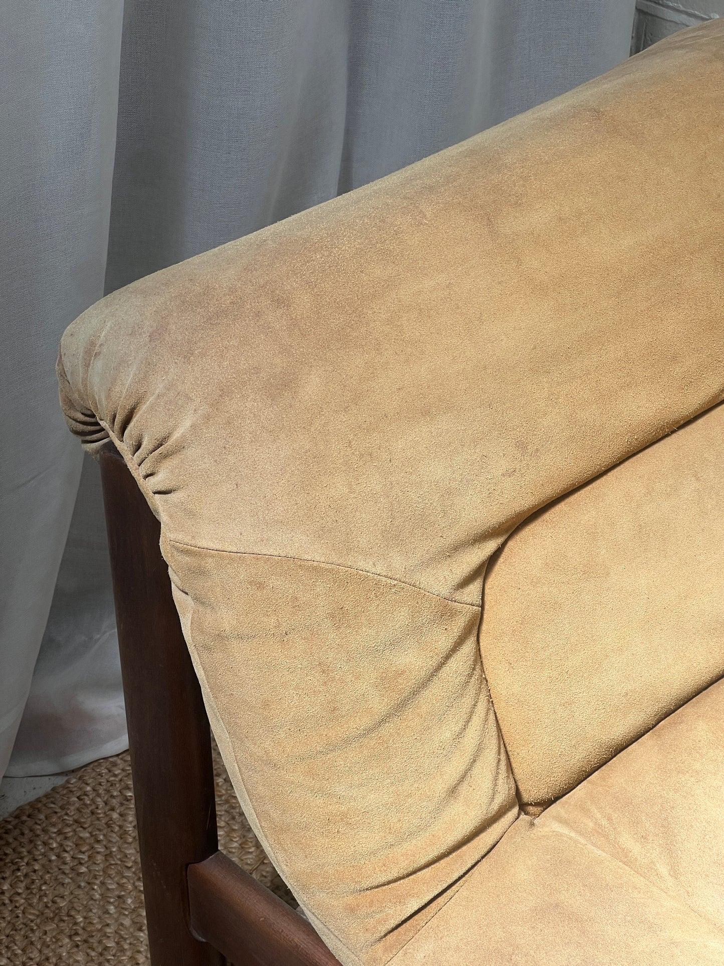 70S CREAM SUEDE MODULAR LOUNGE CHAIR – FOUR