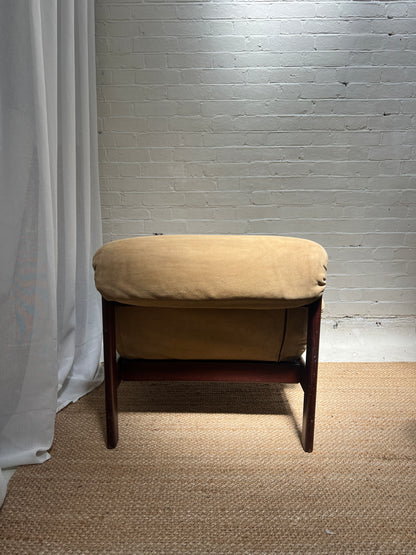 70S CREAM SUEDE MODULAR ARM CHAIR