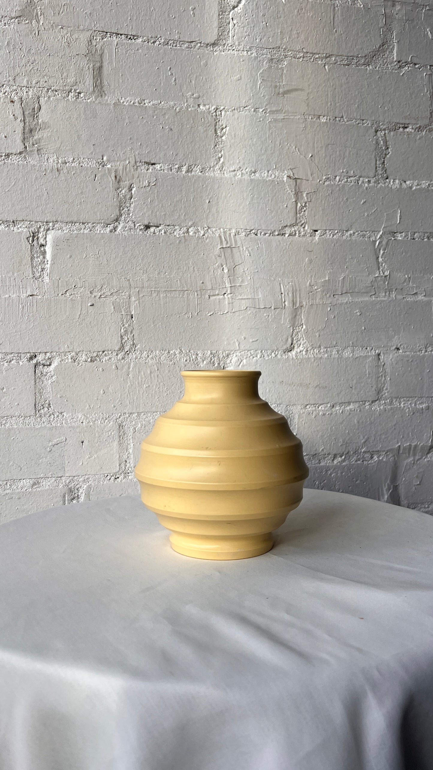 ART DECO MOONSTONE VASE
