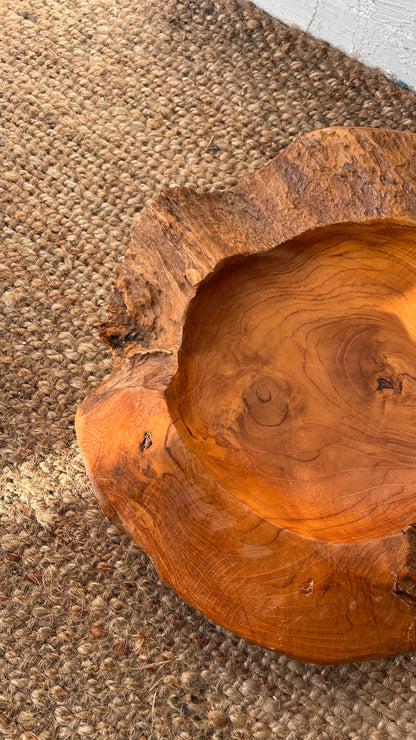 LIVE EDGE WOOD BOWL