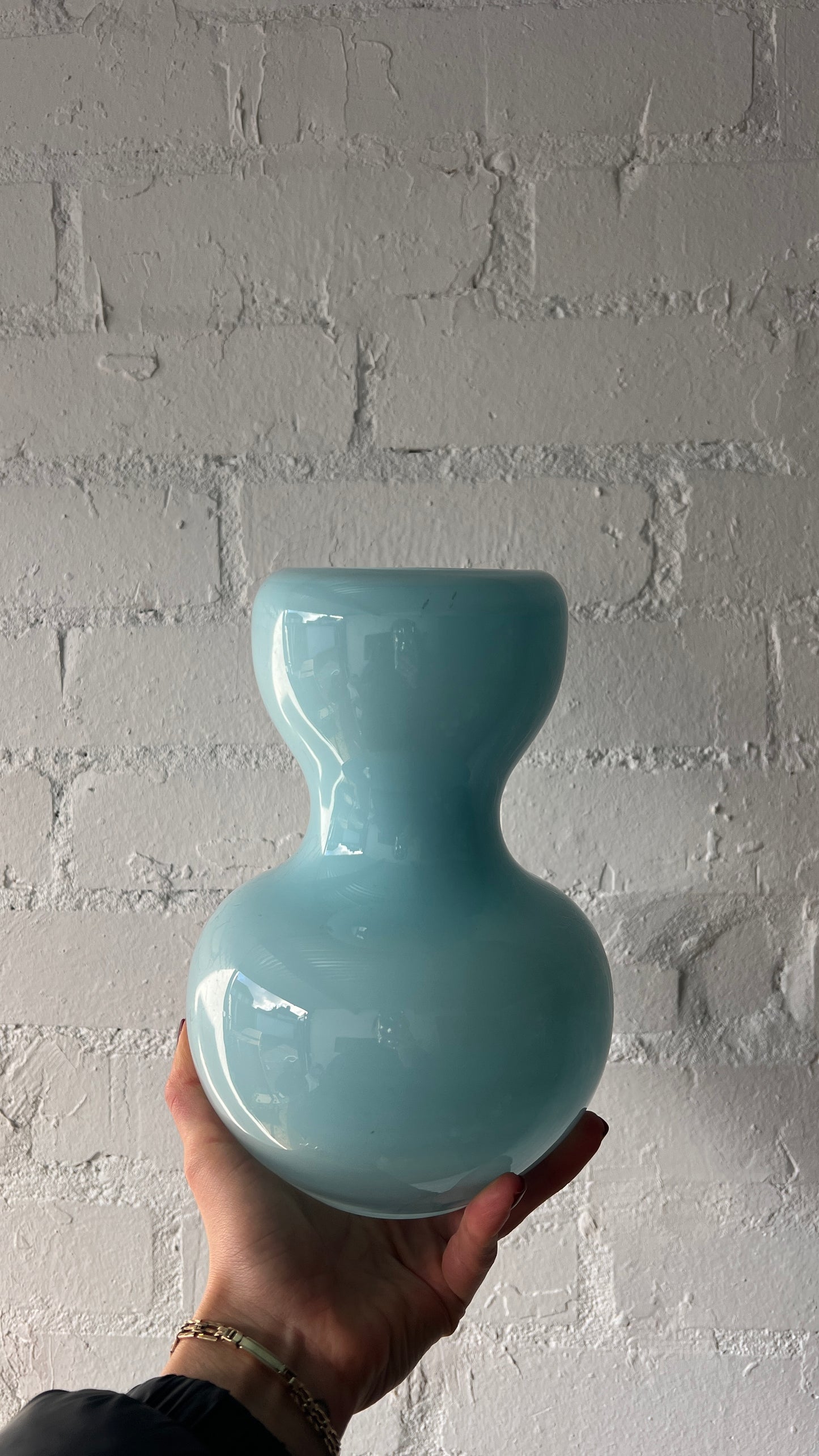 00'S GLOSSY SKY BLUE VASE – TWO
