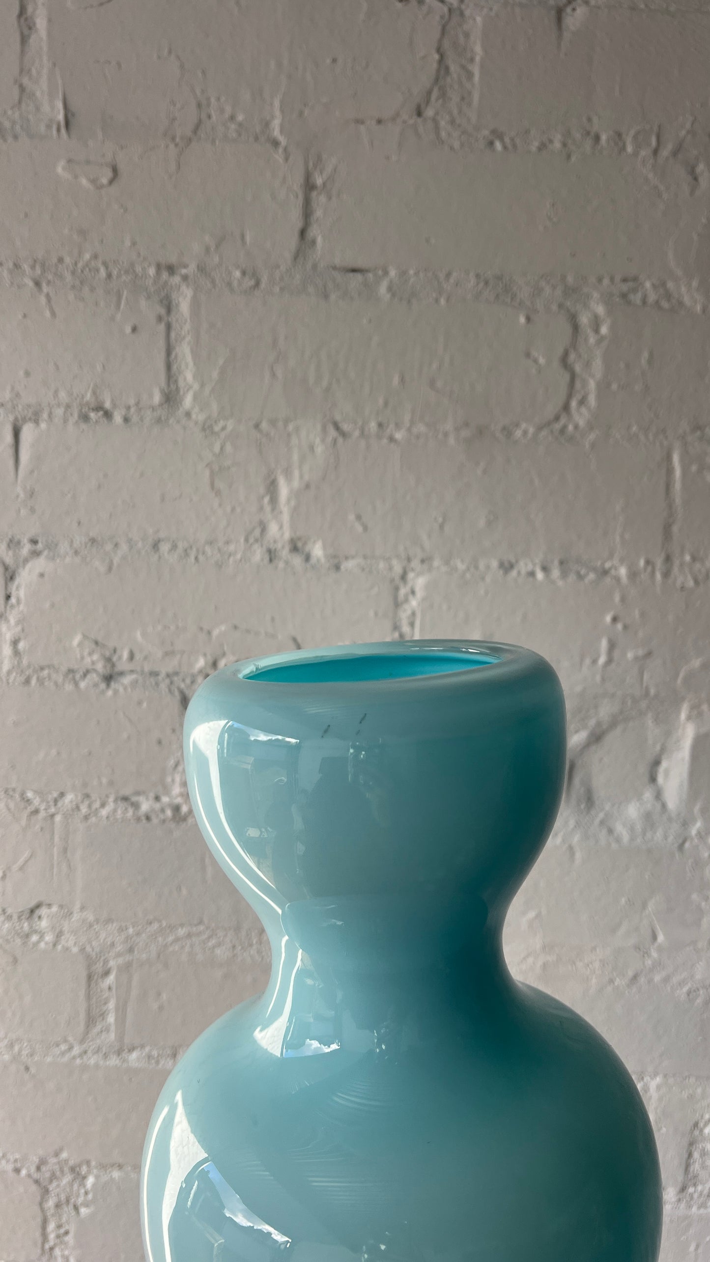 00'S GLOSSY SKY BLUE VASE – TWO