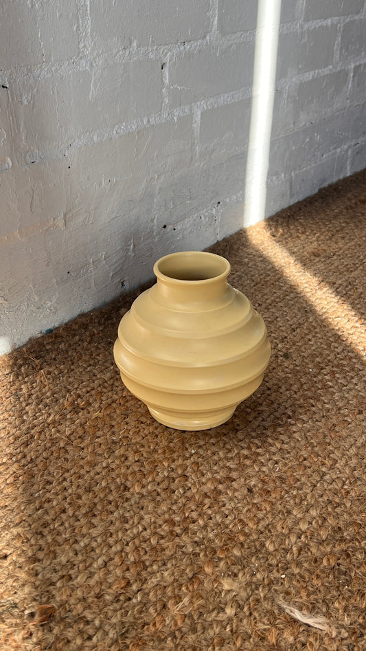 ART DECO MOONSTONE VASE