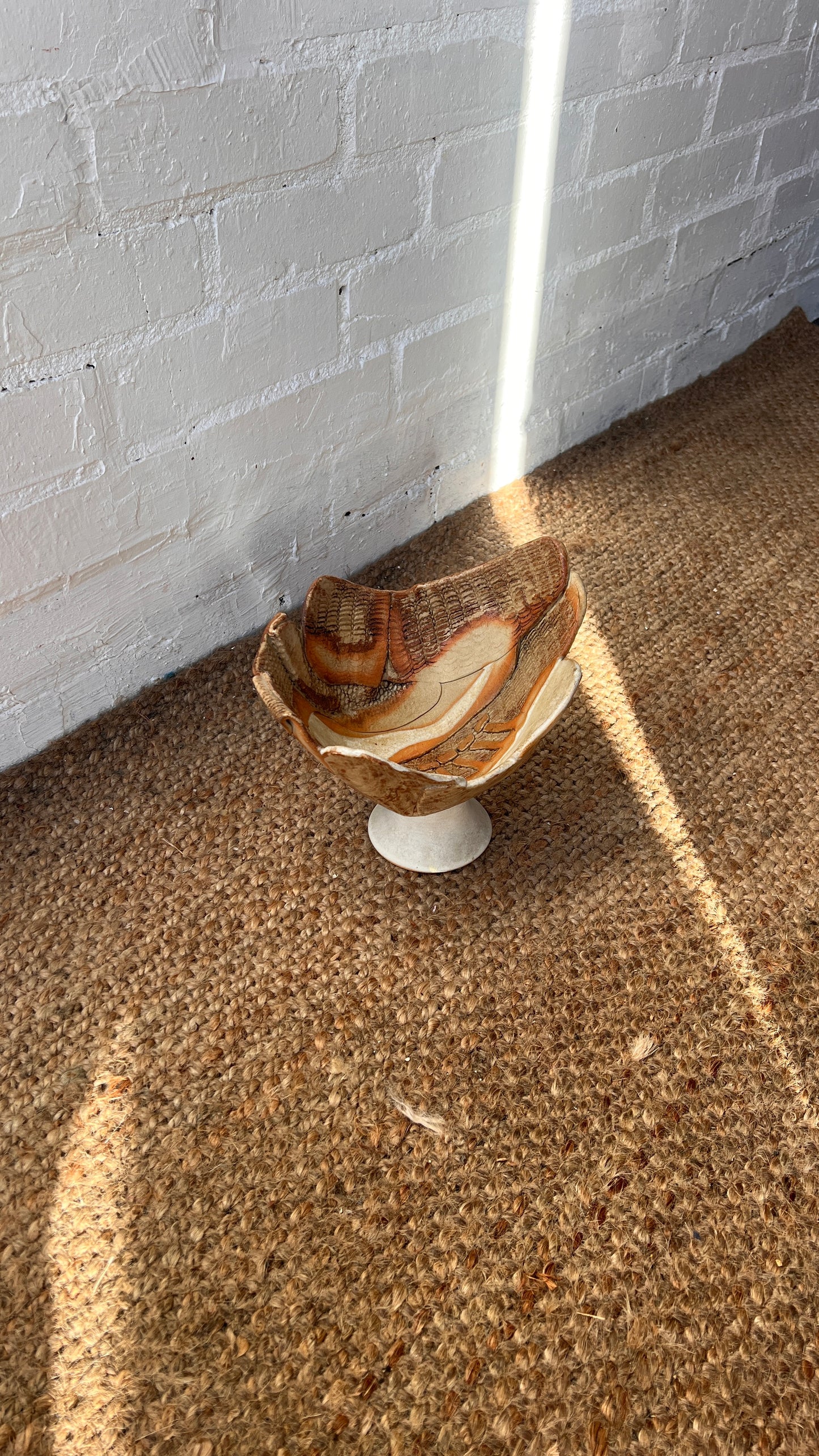 STUDIO POTTERY DECORATIVE BOWL