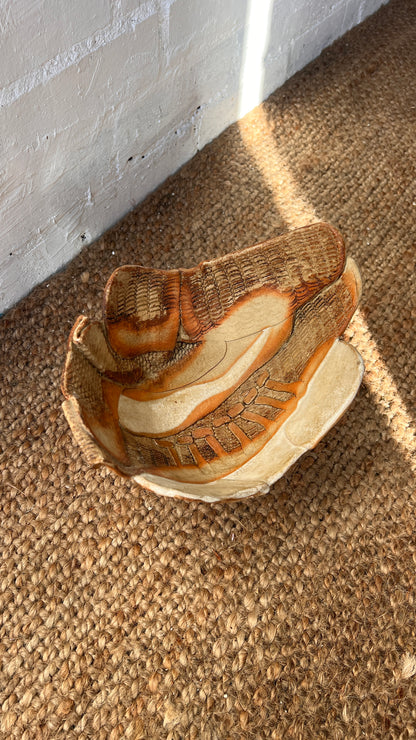 STUDIO POTTERY DECORATIVE BOWL
