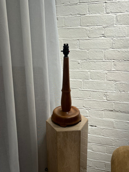 TURNED WOODEN TABLE LAMP