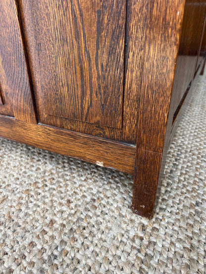 LARGE WOODEN TRUNK BOX