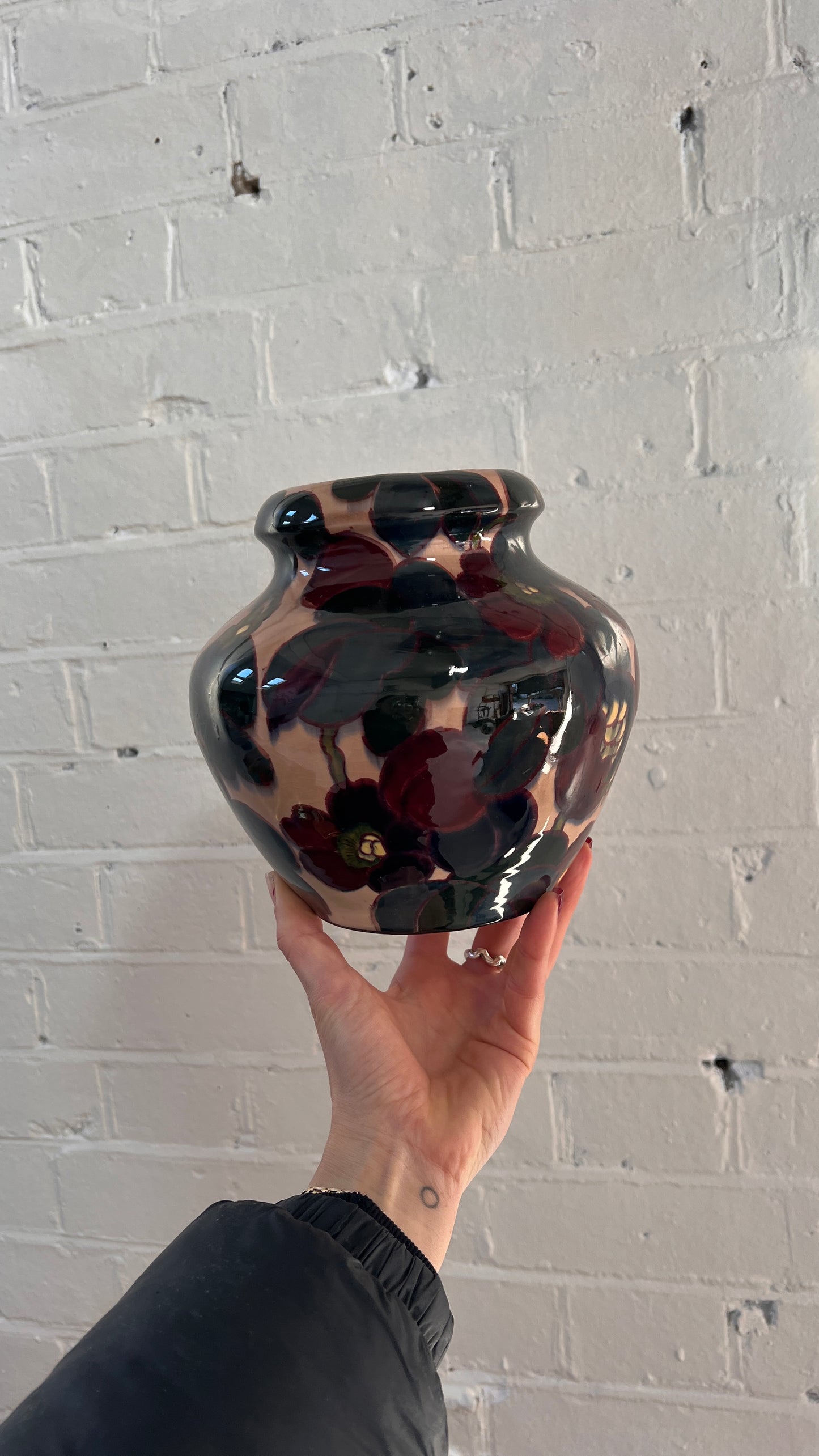 ART DECO BURGUNDY FLORAL SMALL VASE