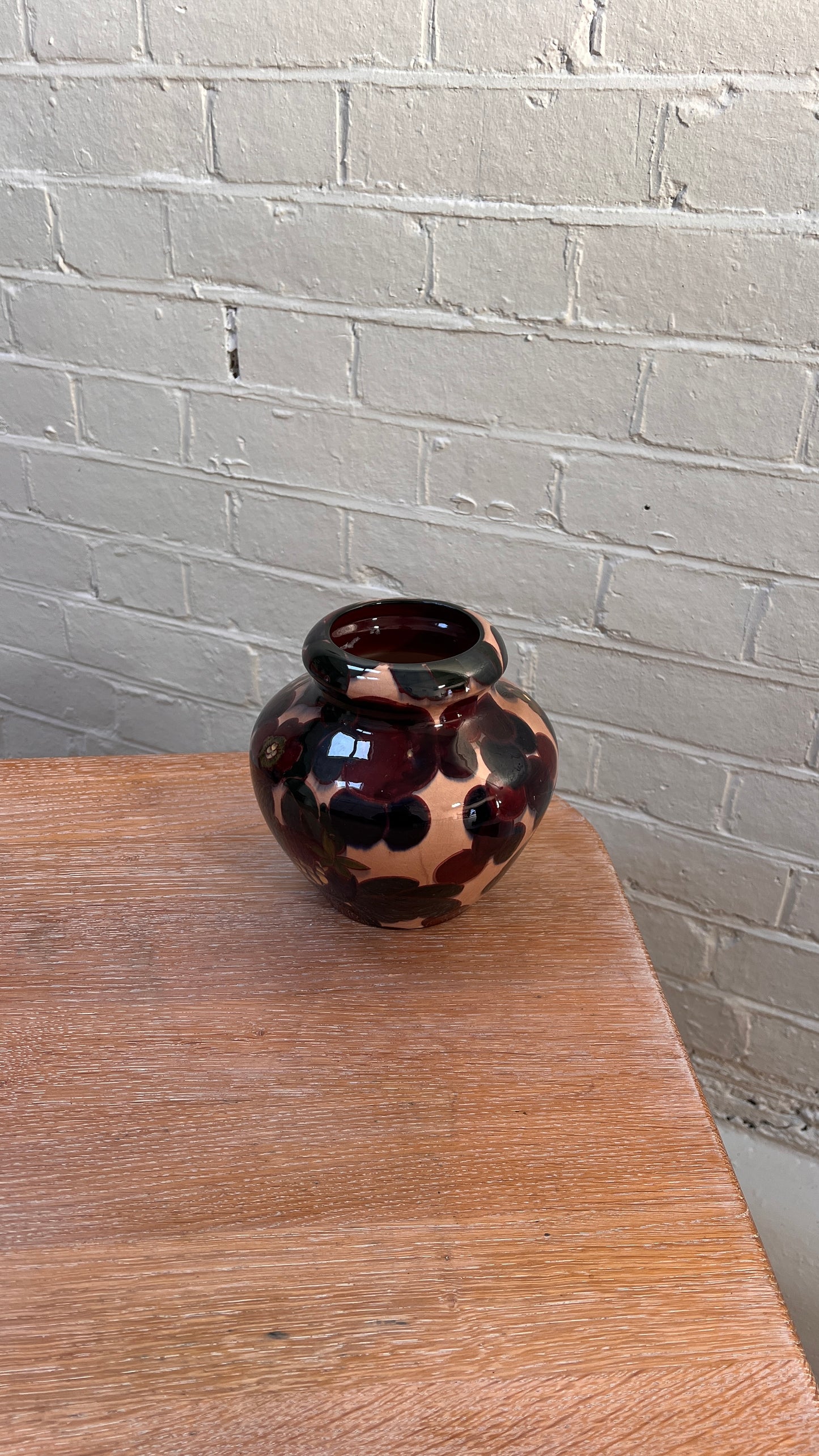 ART DECO BURGUNDY FLORAL SMALL VASE