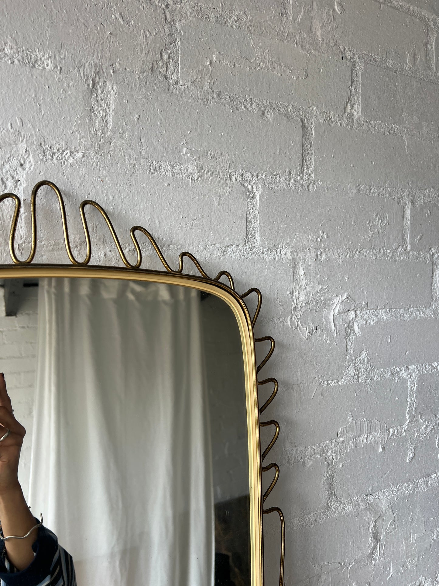 BRASS WIGGLE MIRROR