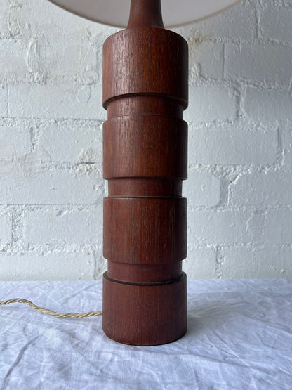TALL WOODEN PILLAR LAMP