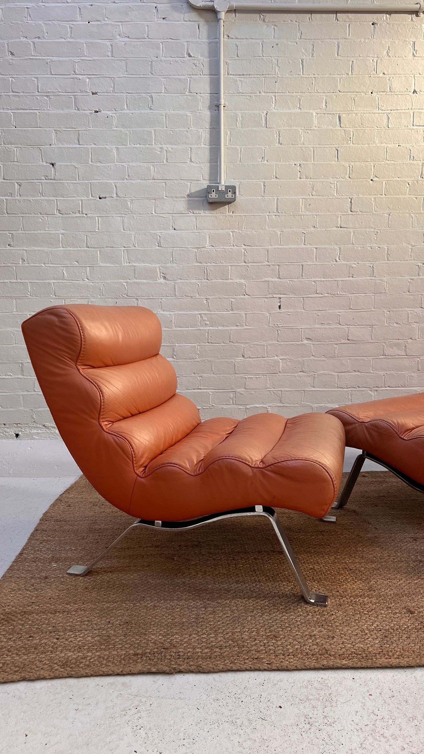 70S PEACH CHROME LOUNGE CHAIRS
