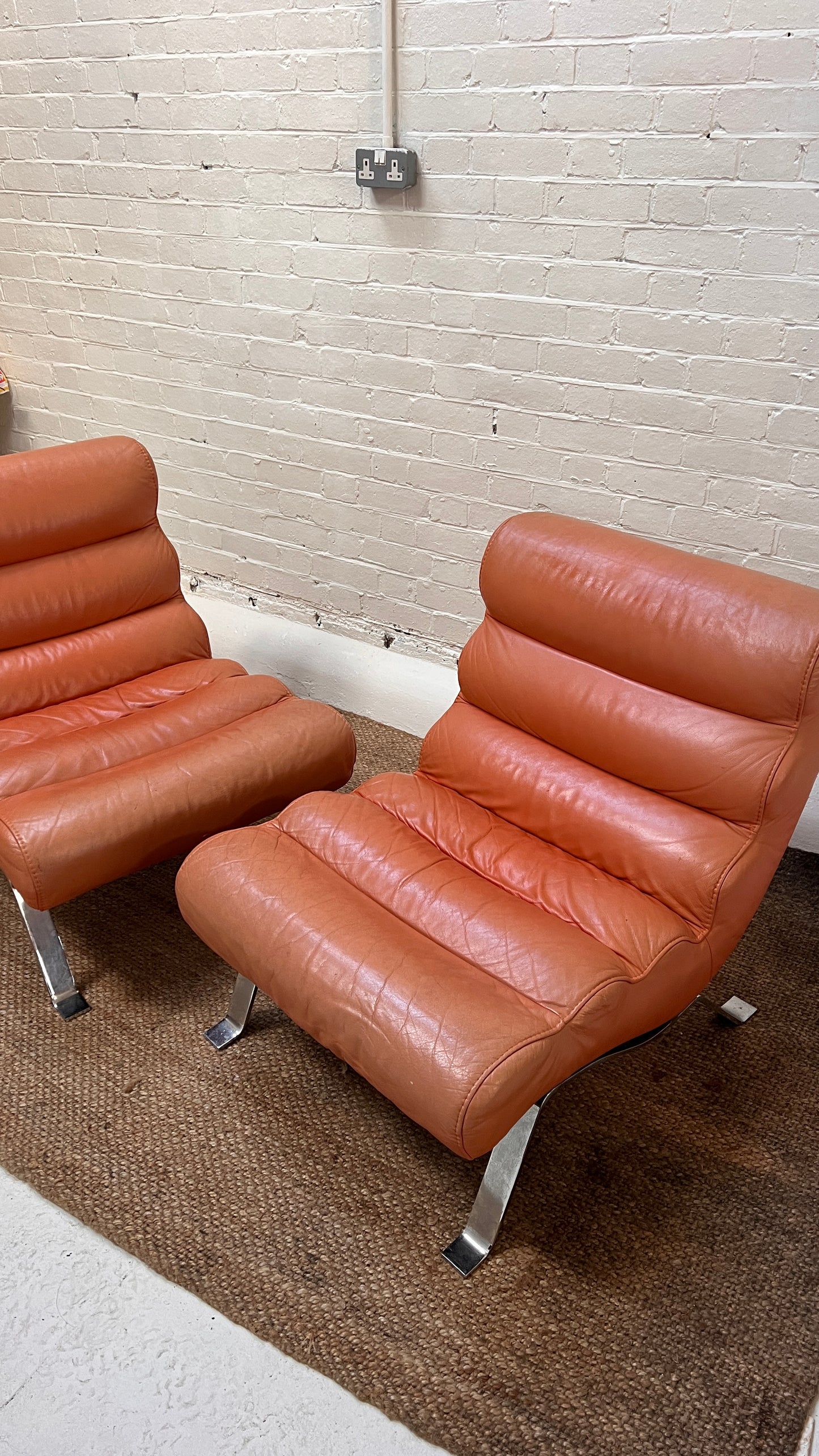 70S PEACH CHROME LOUNGE CHAIRS