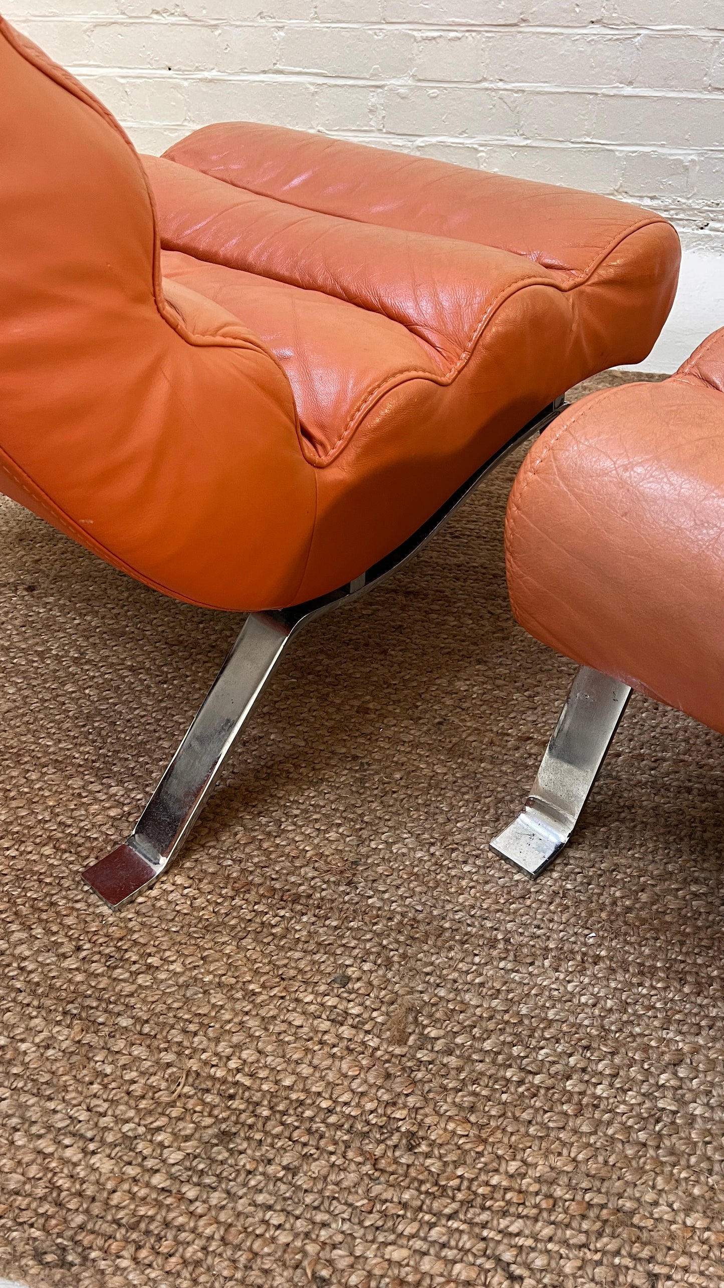 70S PEACH CHROME LOUNGE CHAIRS