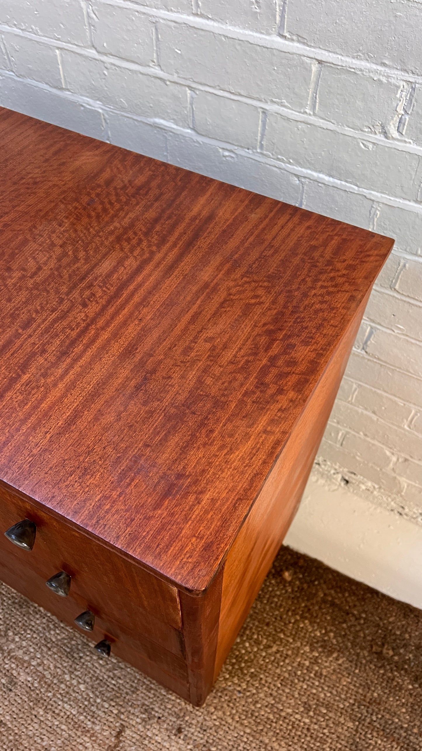 MID CENTURY CHEST OF DRAWERS
