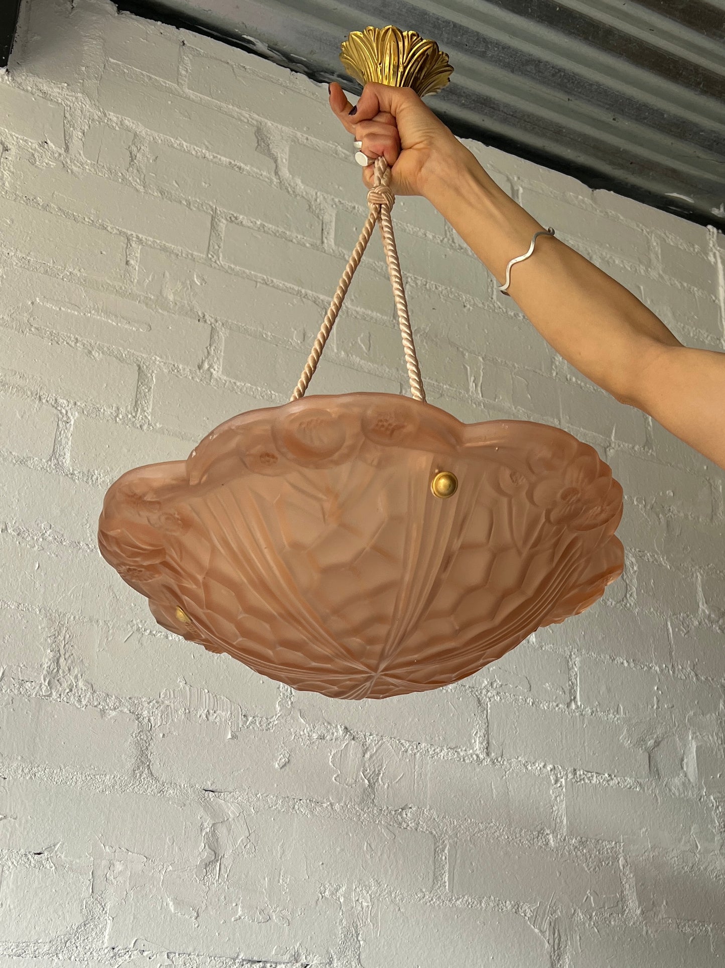 PINK FLORAL CEILING PENDANT