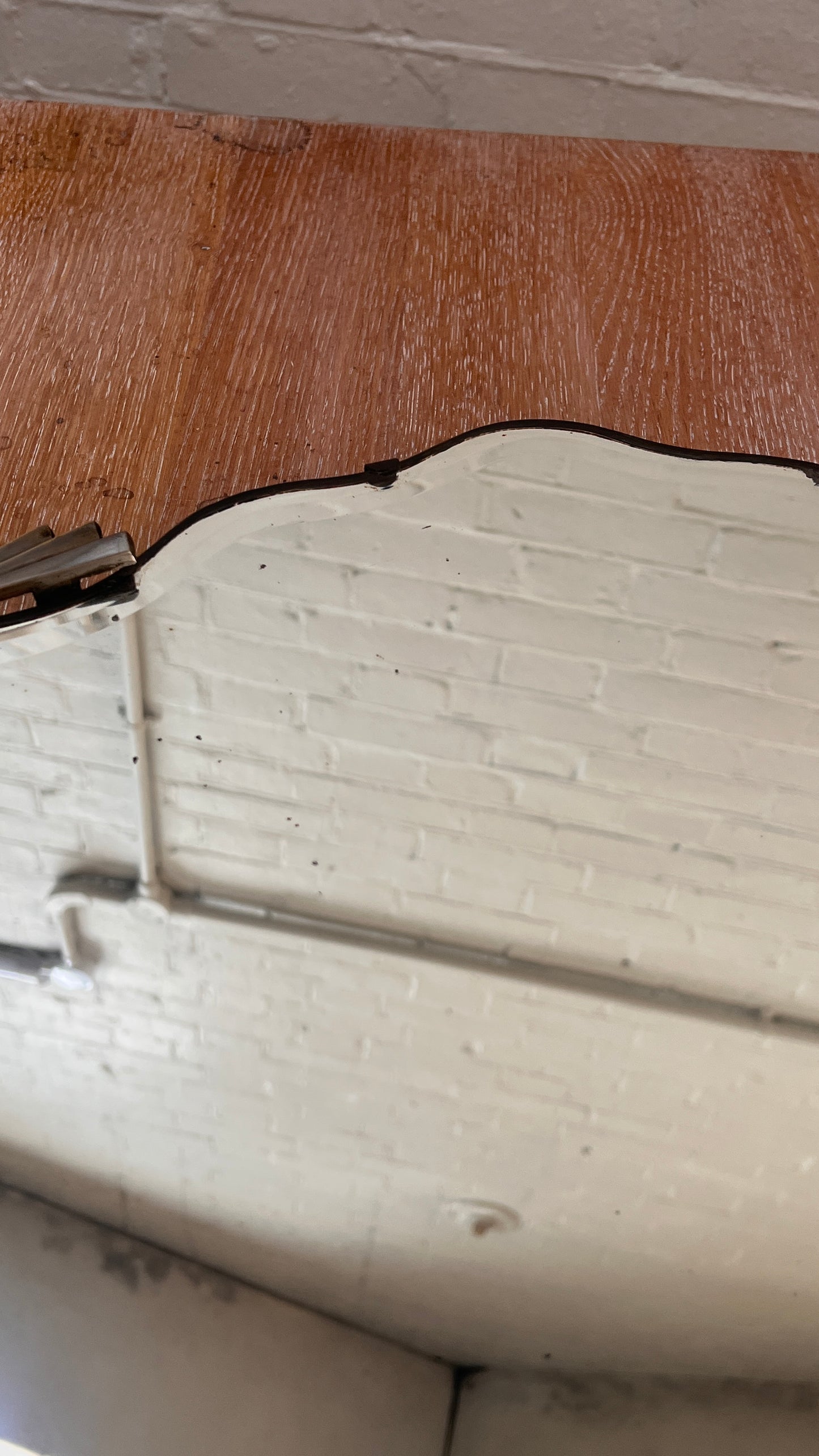 SMALL WIGGLE ART DECO MIRROR