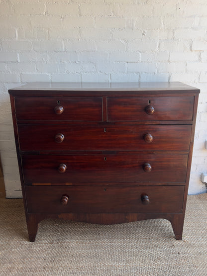 MAHOGANY CHEST OF DRAWERS