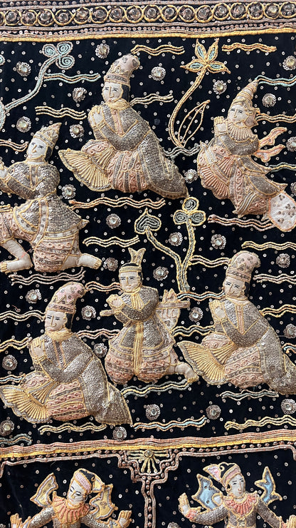 LARGE BURMESE KALAGA TAPESTRY