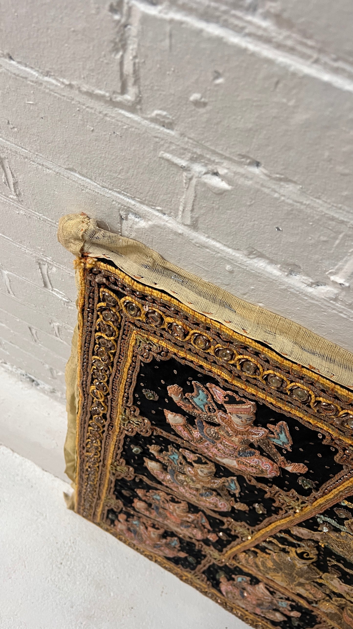 LARGE BURMESE KALAGA TAPESTRY